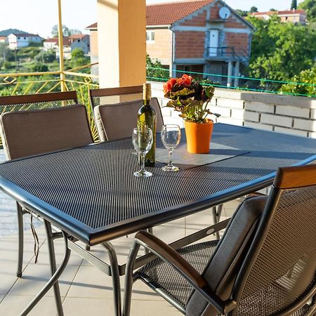 Apartment Vesna Ллука Экстерьер фото