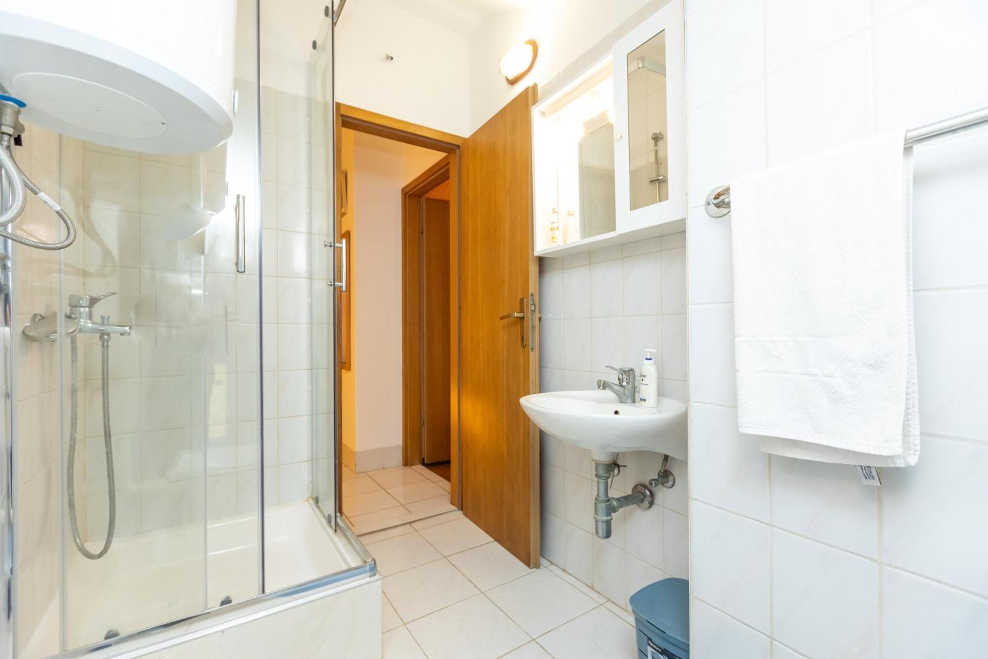 Apartment Vesna Ллука Экстерьер фото