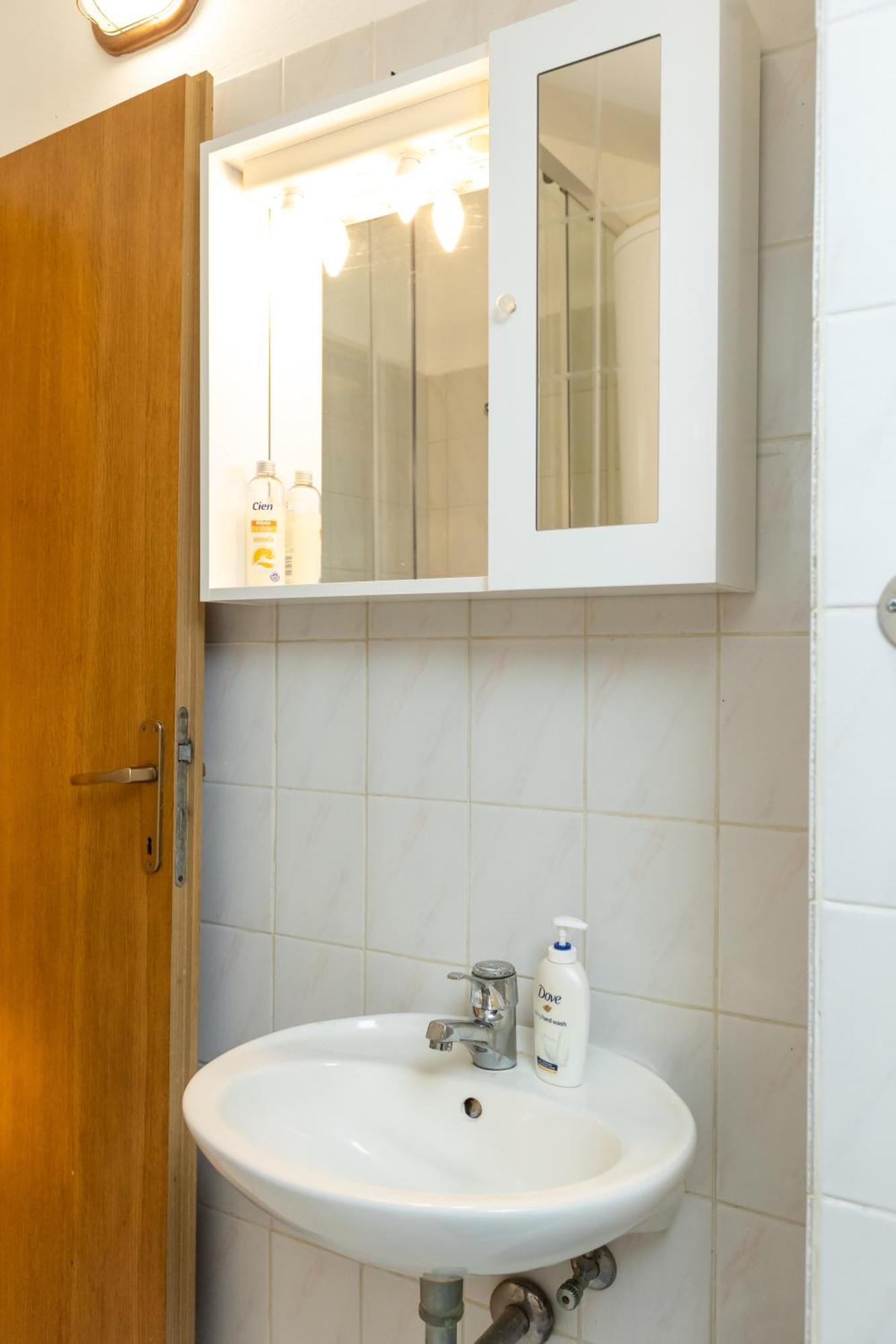 Apartment Vesna Ллука Экстерьер фото